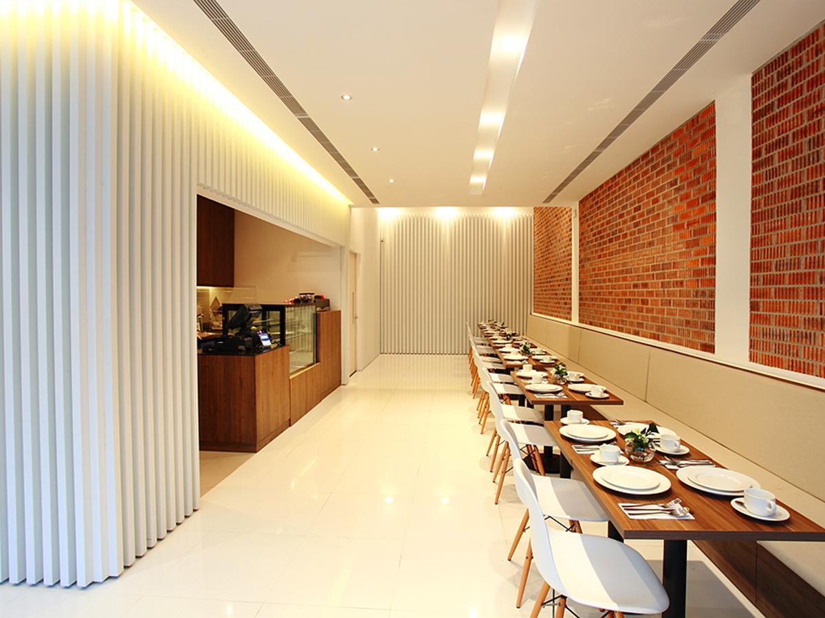 Arcadia Khách sạn