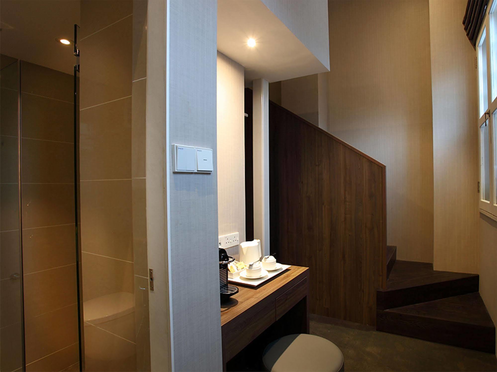 Khách sạn Arcadia 4*